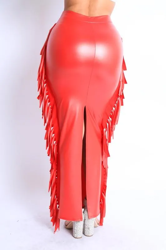 FIERY FRINGE SKIRT-RED